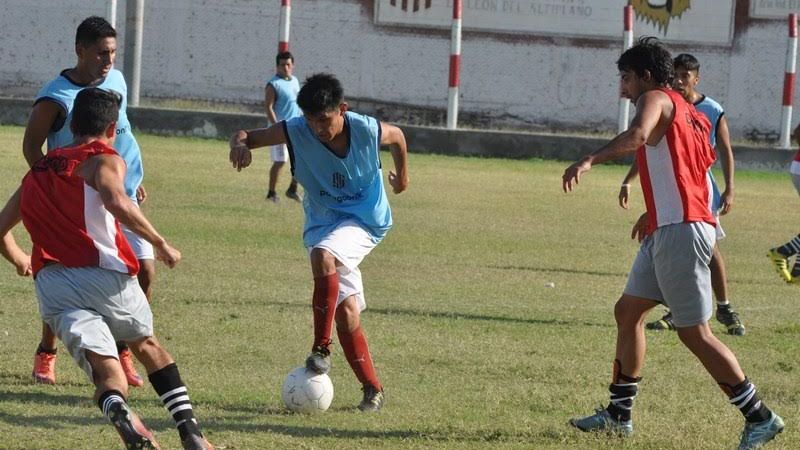 Positivo amistoso y presente alentador para Villa Cubas