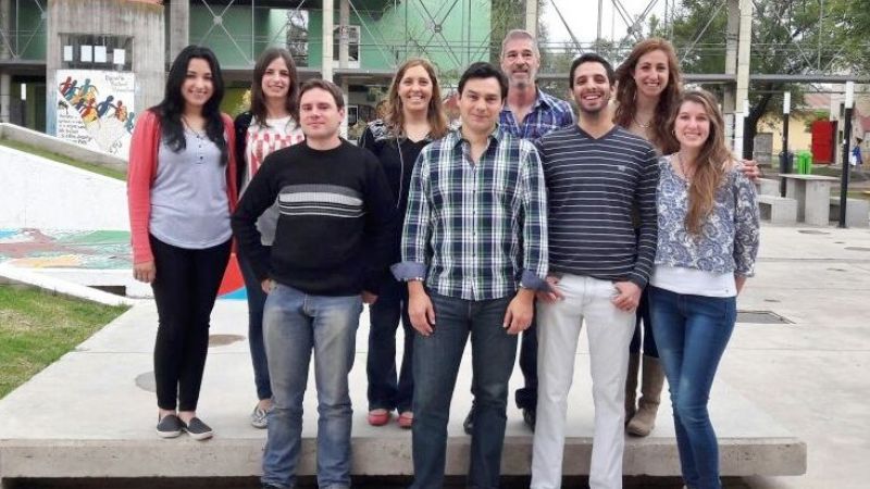 Diseñan un material que purifica fácilmente aguas de consumo