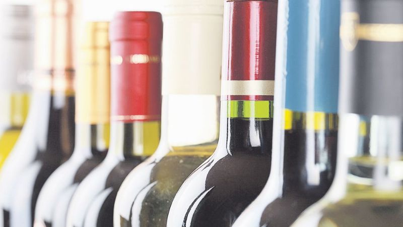 Bolivia prohibió importación de uva y vinos por tres meses
