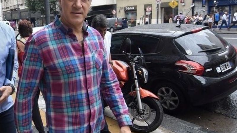 Clubes endeudados y jugadores sin cobrar jaquean a la AFA