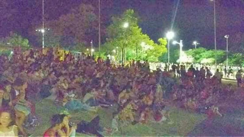 Exitosas exhibiciones del cine móvil en Capital y el interior