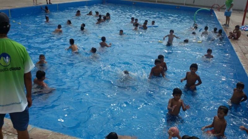 Se inauguraron colonias de vacaciones en Capital