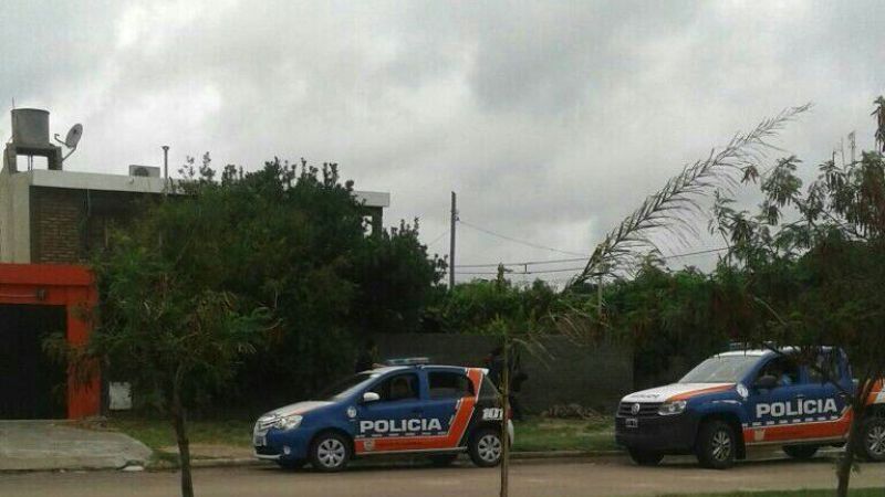 Mujer con problemas psiquiátricos caminaba desnuda por la calle