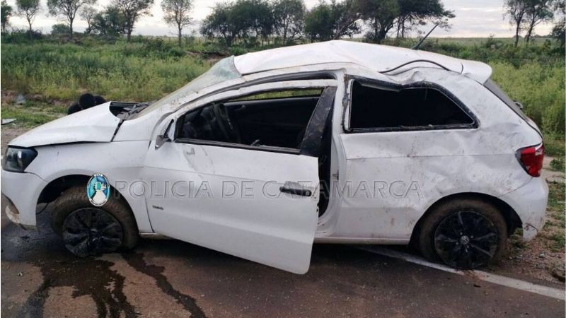 Volcó un auto en Santa Rosa