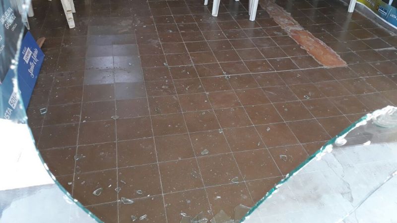 Volvieron a atacar la sede del candidato a senador Raúl Chico