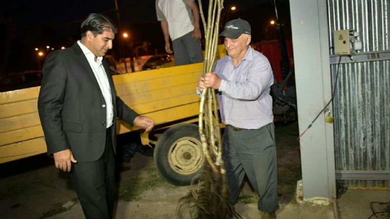 Cordero Varela visitó a productores de La Merced y Monte Potrero