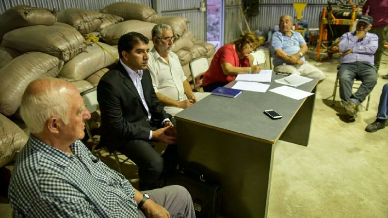 Cordero Varela visitó a productores de La Merced y Monte Potrero