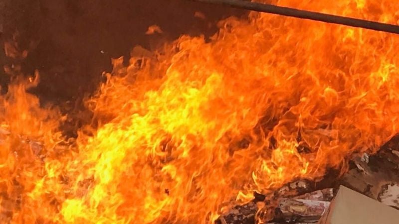 Destruyen e incineran droga decomisada