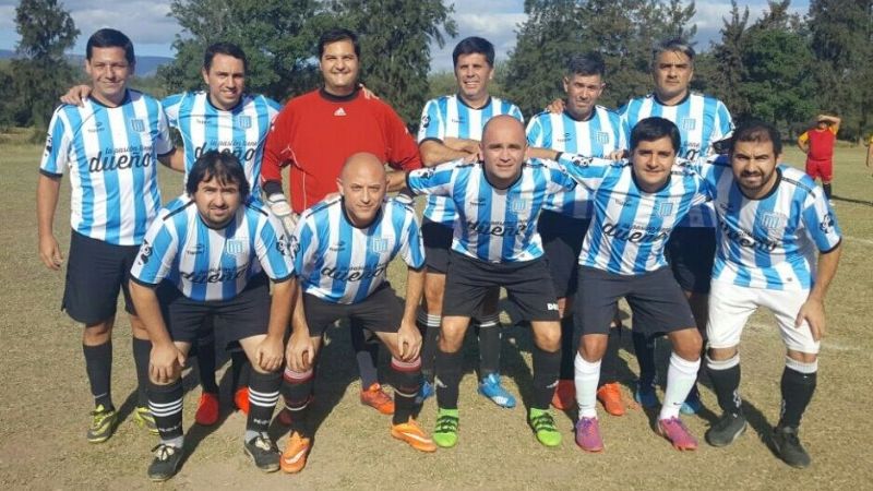 Policías y Contadores definen el Anual de Sénior