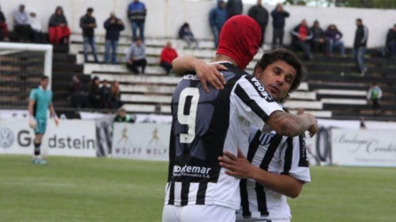 El “Lobo” mendocino se comió al “Estanciero”: 5 a 0