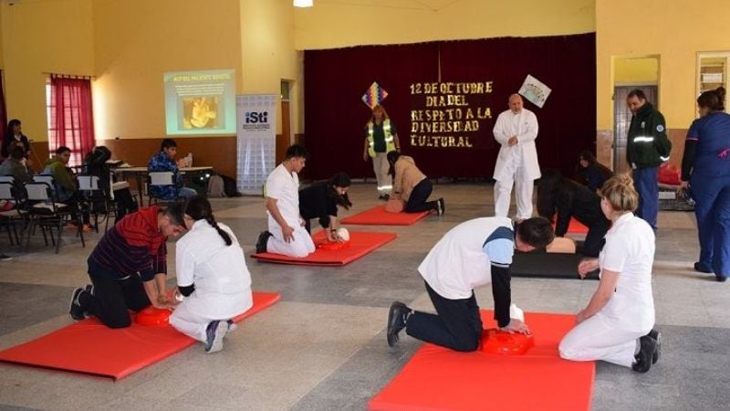 Alumnos recibieron capacitación en RCP