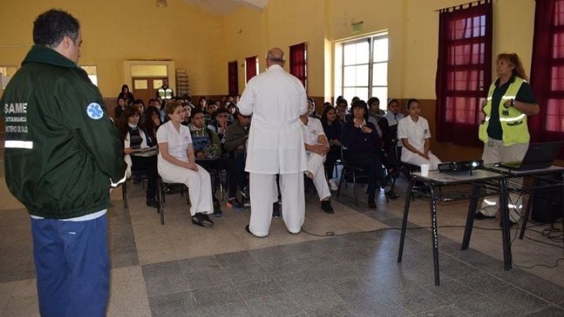 Alumnos recibieron capacitación en RCP