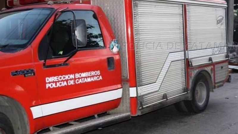 Bomberos apagaron el incendio en una vivienda