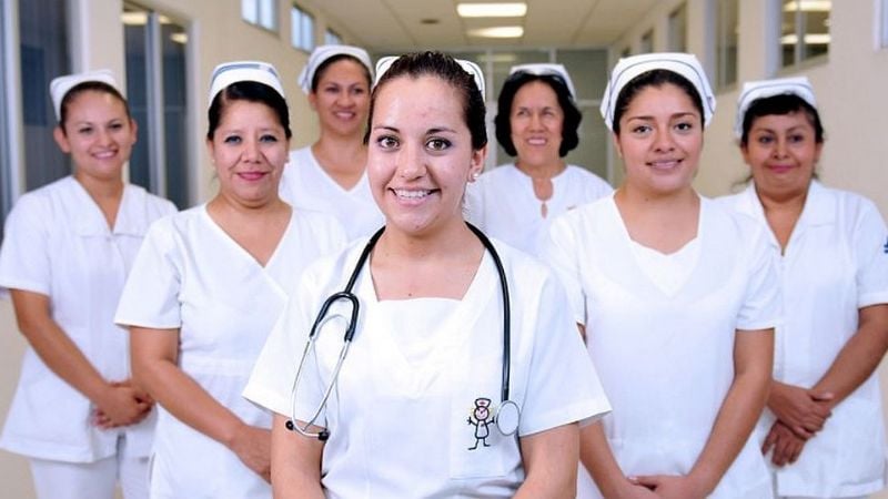 Preocupa la escasez de enfermeros en el país