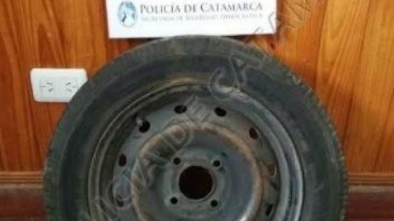 Encuentran rueda de auxilio robada