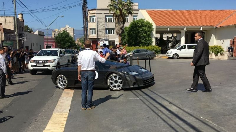 Llegó el Tour Bugatti