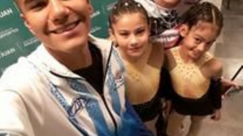 Patinadoras andalgalenses de la ACAP, en San Juan