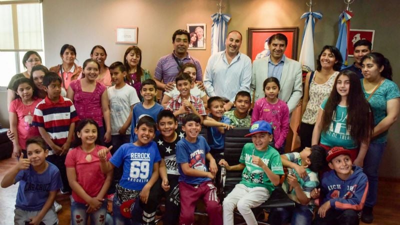 Alumnos de Alijilán visitaron la Cámara de Senadores