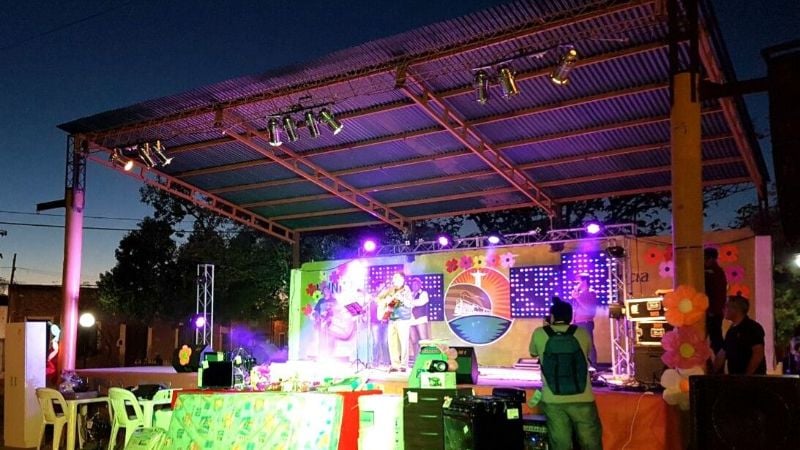 Tradicional celebración del Día de la Madre en Recreo