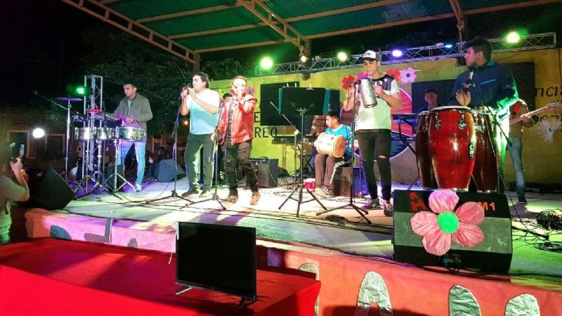 Tradicional celebración del Día de la Madre en Recreo