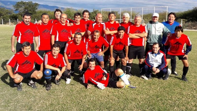 Contadores y Poli/Policial definen hoy en la Sénior