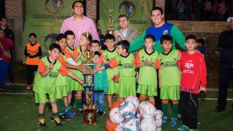 Se jugaron las finales del Torneo “Uniendo Barrios”