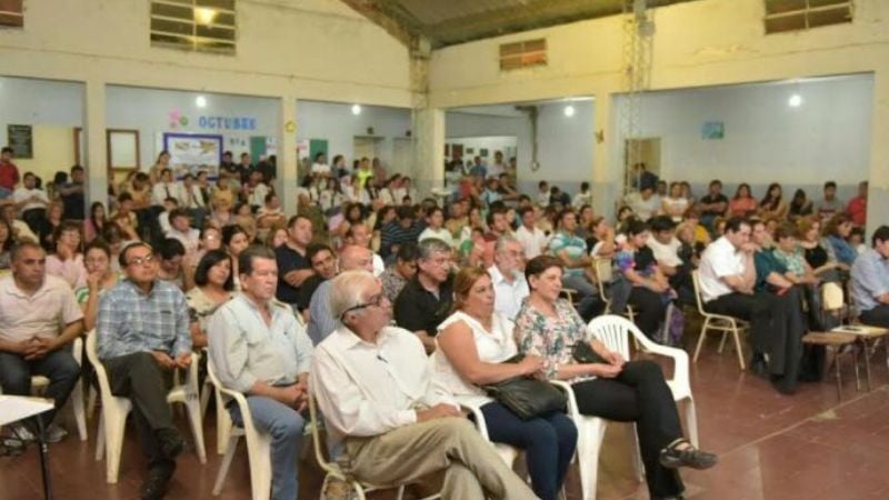 Debate de candidatos en Paclín