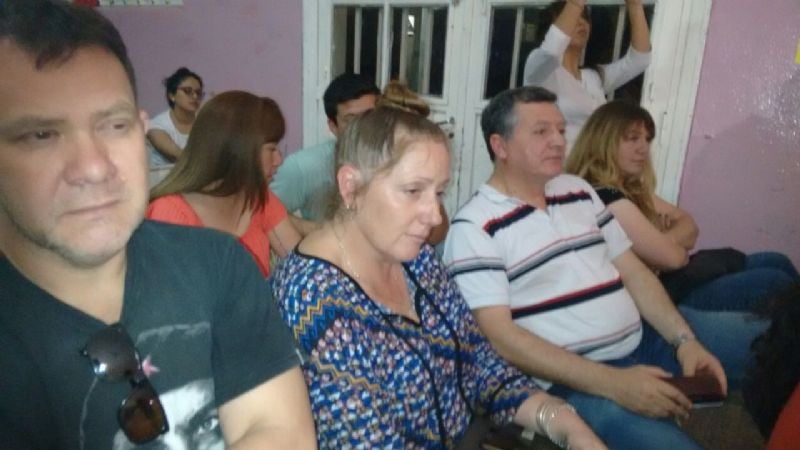 Candidatos presentaron sus propuestas en el IES Recreo