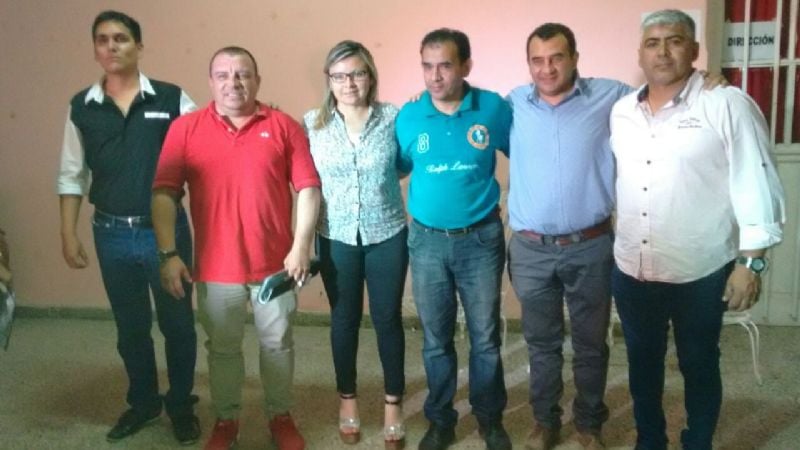 Candidatos presentaron sus propuestas en el IES Recreo
