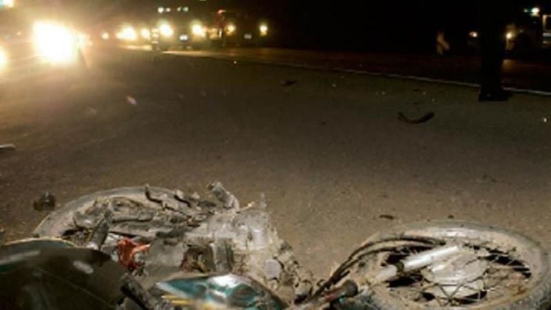 Un hombre murió al ser embestido por un camión