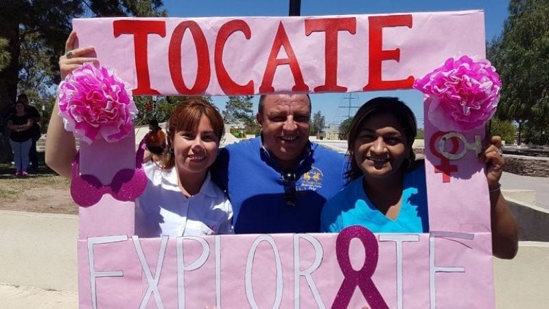 Día Internacional de la Lucha contra el Cáncer de Mama" en Recreo