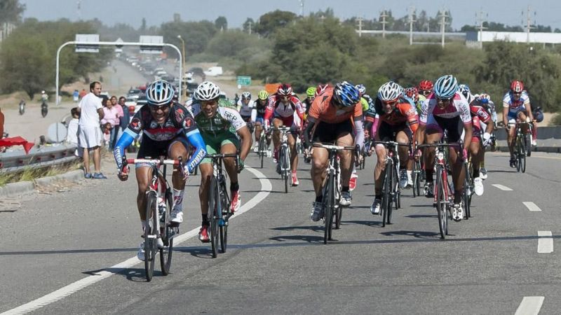 Presentan la 3ra. Vuelta Ciclística de Catamarca