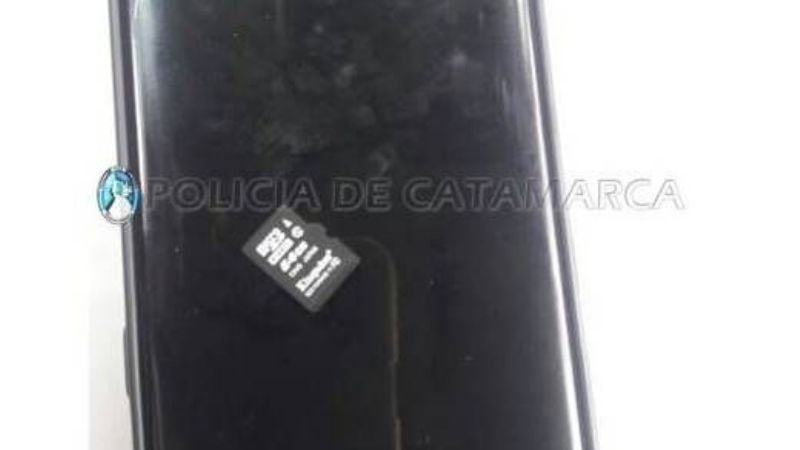 Recuperan un celular robado y aprehenden a dos mujeres