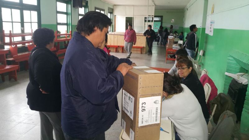 En Santa María se vota con normalidad
