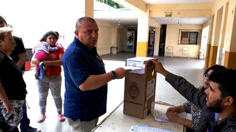 Votó el candidato Espinoza en Recreo