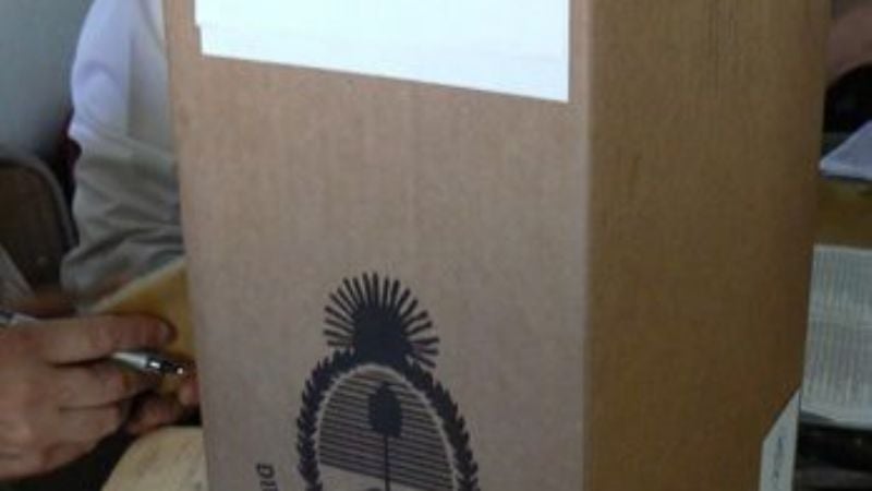 Récord de votantes en una mesa en La Merced