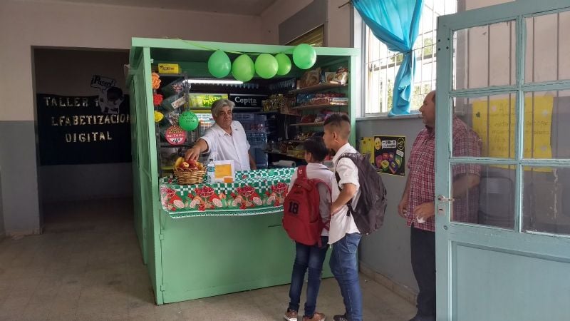 La escuela de La Chacarita cuenta con el primer kiosco saludable