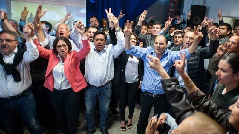 Con felicitaciones a sus contrincantes, Saadi festejó el triunfo