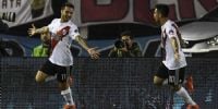 SCOCCO festeja su gol con el 
