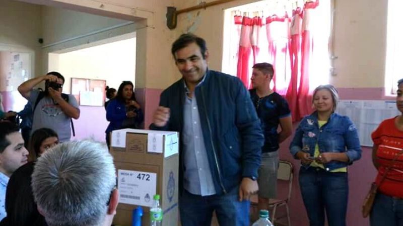 Herrera le pidió la renuncia a su gabinete en Recreo