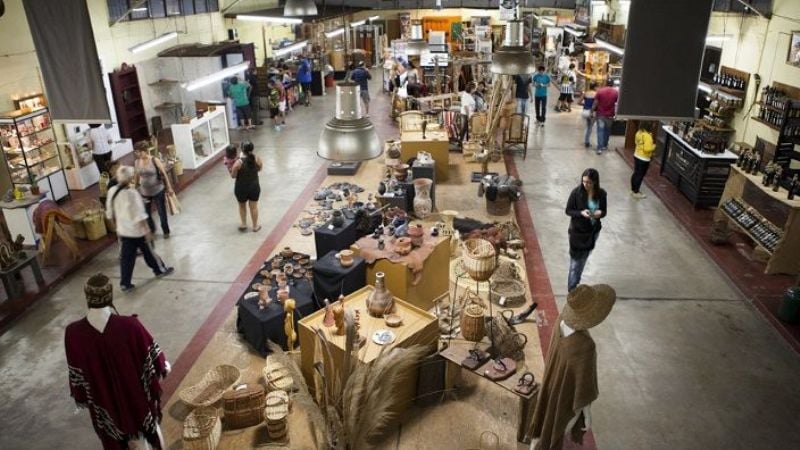 Mercado Artesanal cerrado por desinfección