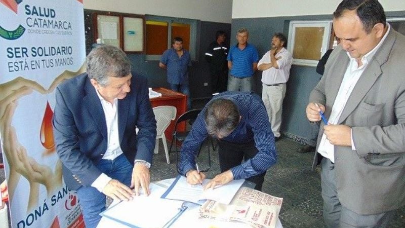 Acta de Cooperación de Donación Voluntaria y Habitual de Sangre