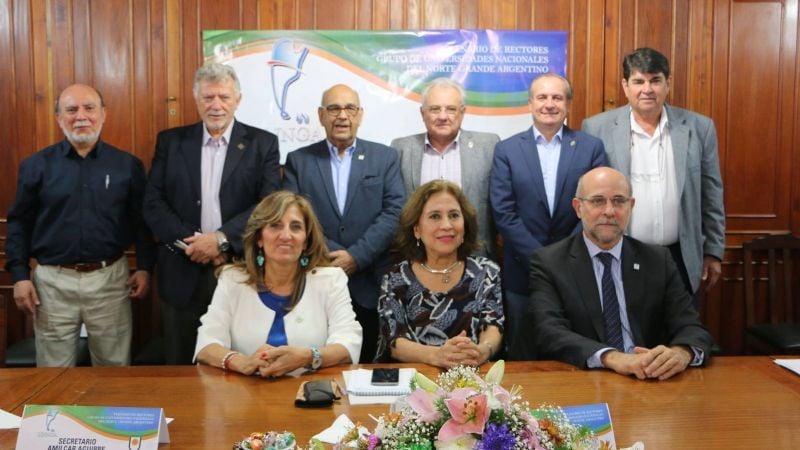 Fama presidente de las Universidades Nacionales del Norte Grande Argentino