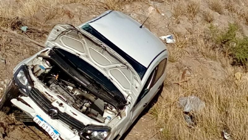 Otro tremendo vuelco en la curva de Choya Viejo