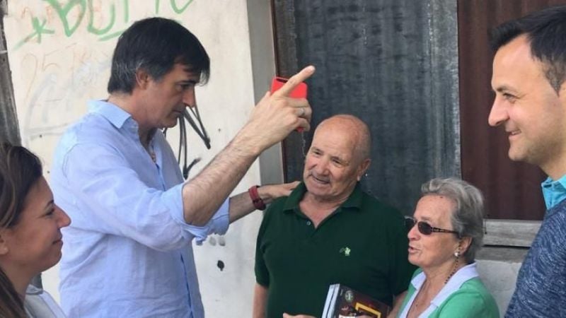 Cambiemos salió a timbrear para agradecer el apoyo en las elecciones