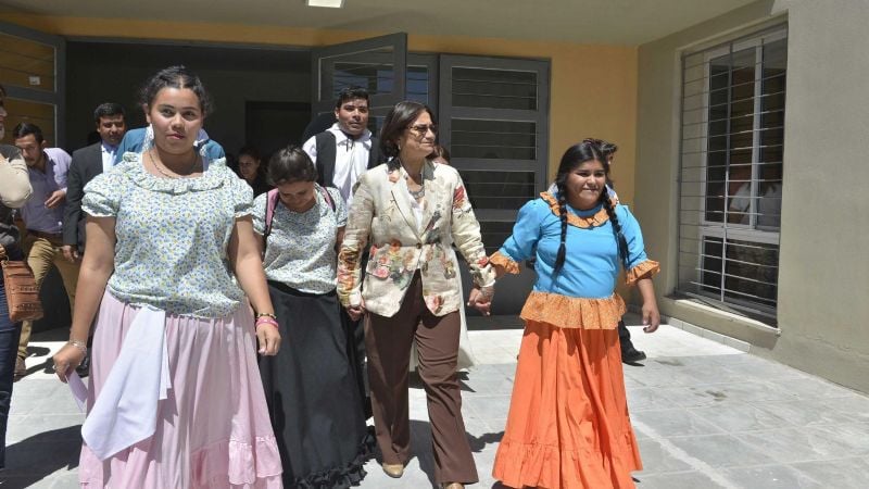 Lucía inauguró el imponente edificio de la Escuela Especial de Oficios