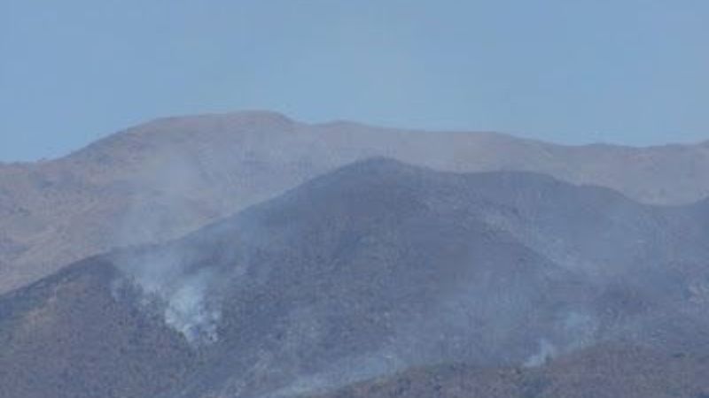 Sigue preocupando el fuego en la zona de Minas Capillitas