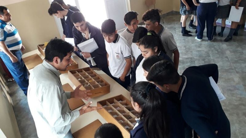 “Aprendiendo minería” en las escuelas