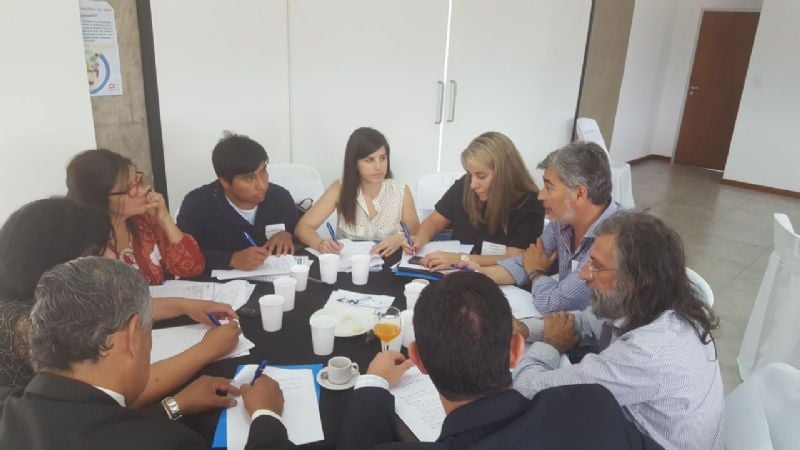 Acuerdo para impulsar a proveedores mineros de la Puna