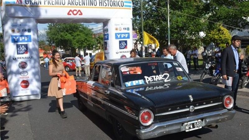 Llegó a Catamarca el Gran Premio Histórico del Automóvil Club Argentino